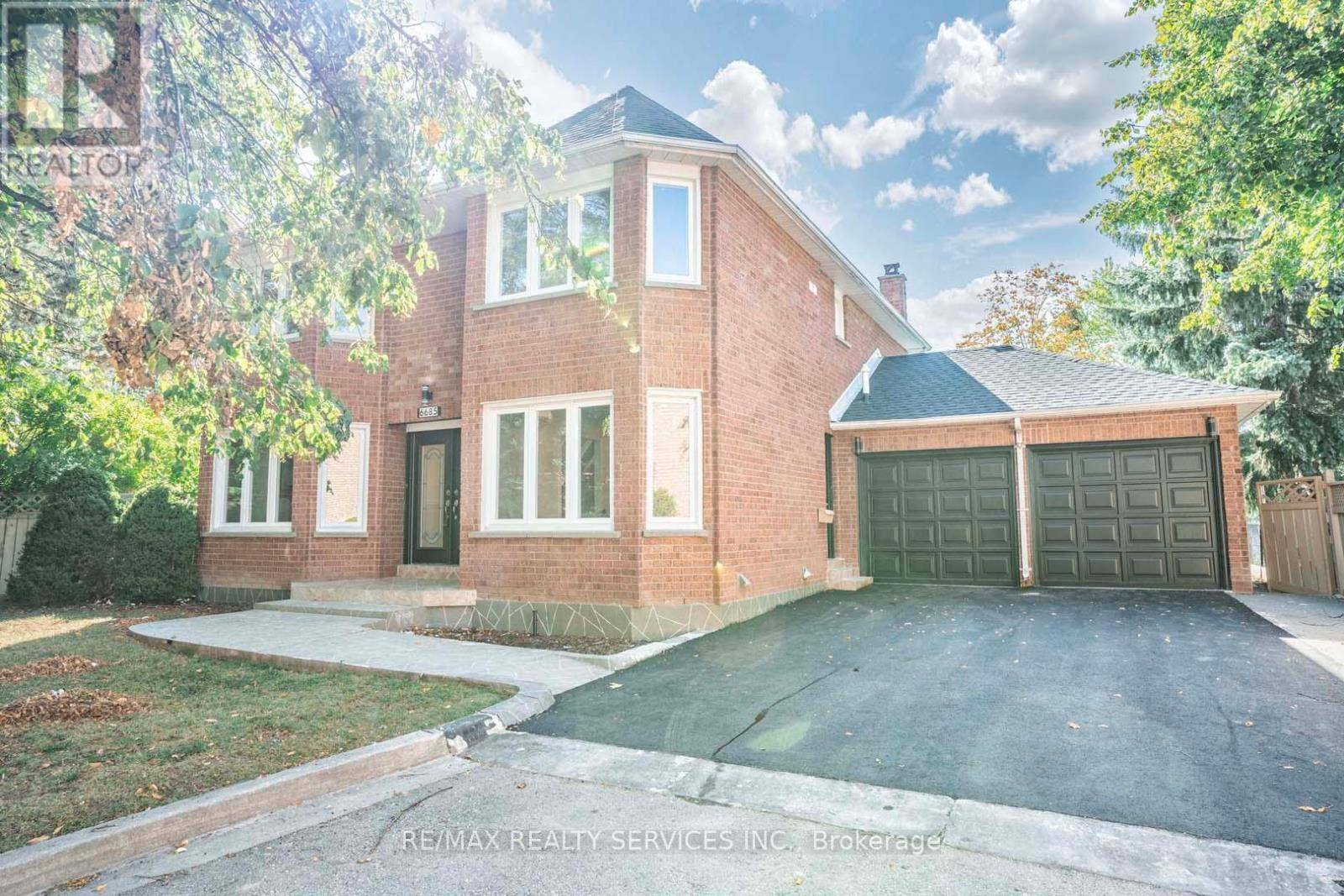 Mississauga (lisgar), ON L5N5K1,6685 MOCKINGBIRD LANE