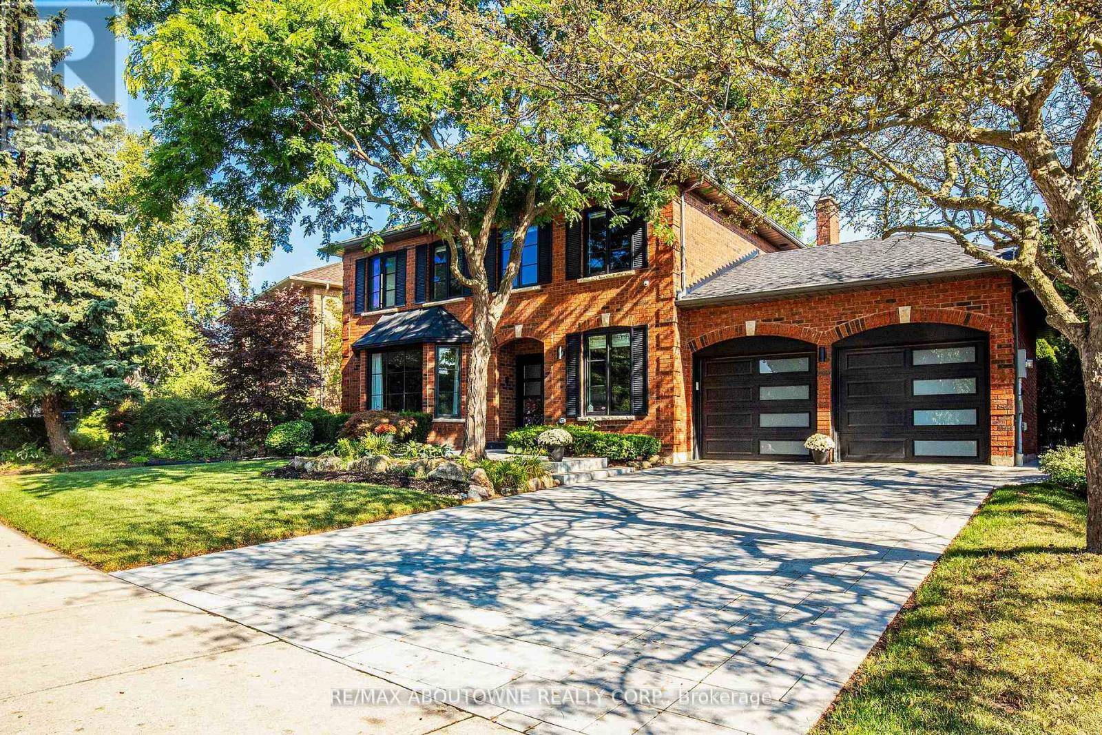 Oakville (glen Abbey), ON L6M2N1,1319 GREENEAGLE DRIVE