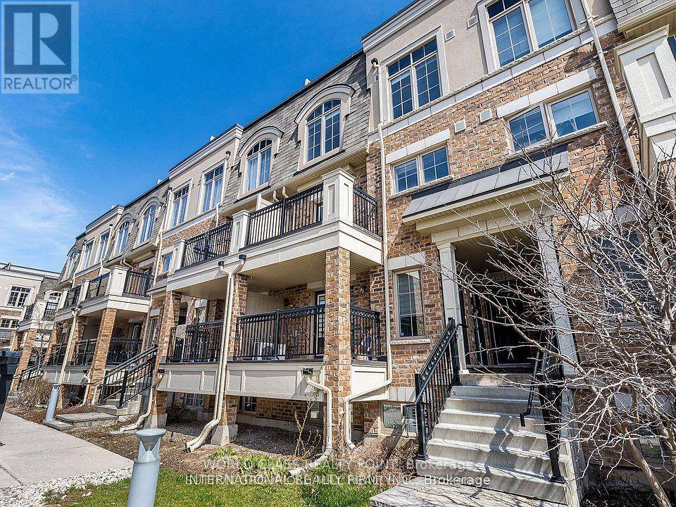 Oakville (west Oak Trails), ON L6M0S3,2441 Greenwich DR #09