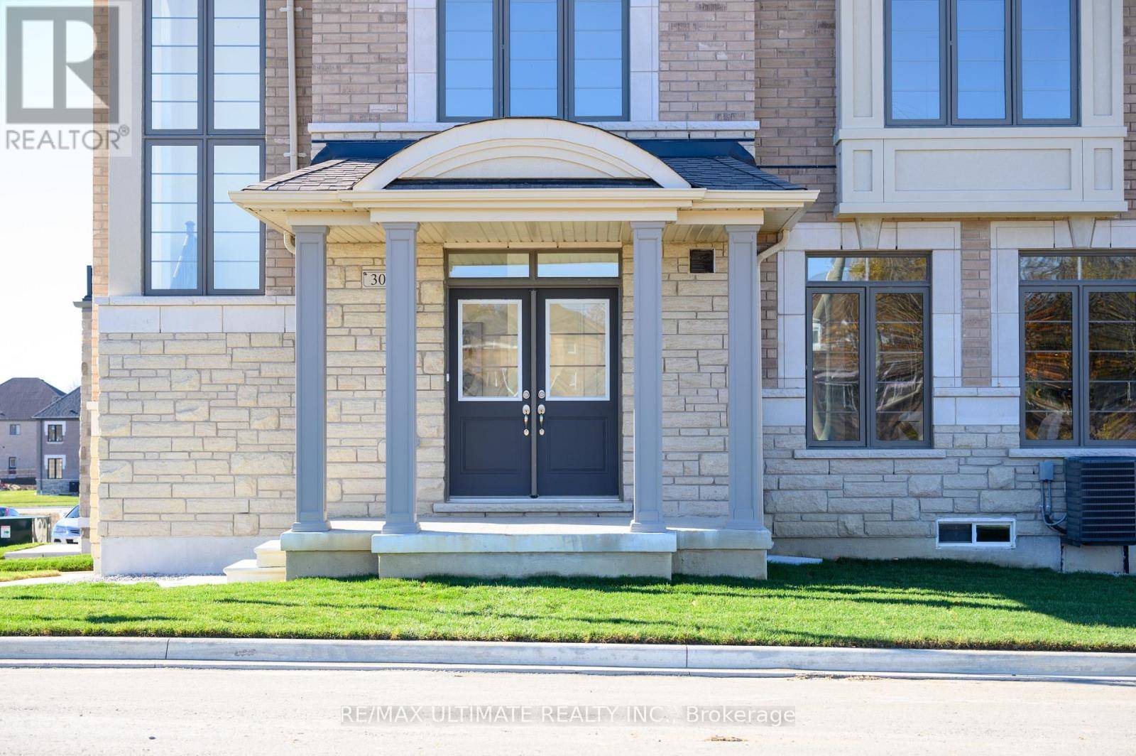 Brampton (snelgrove), ON L6Z0K7,30 SAPWOOD CRESCENT