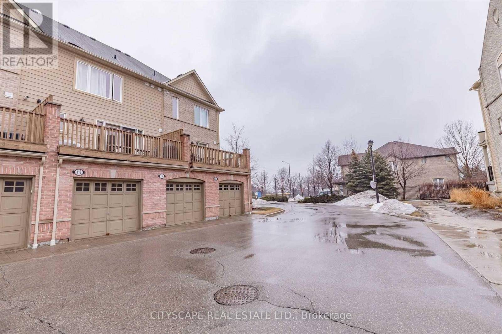 Mississauga (churchill Meadows), ON L5M8E3,4950 Winston Churchill BLVD #111