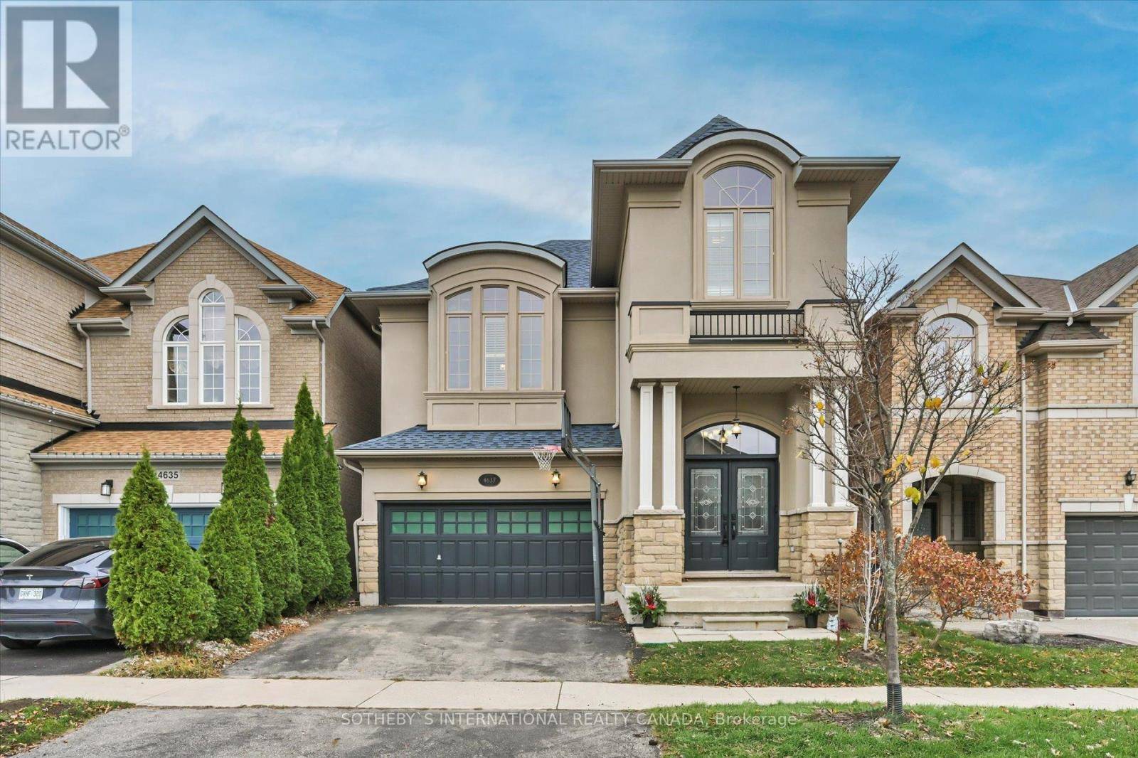 Burlington (alton), ON L7M0M8,4637 KEYSTONE CRESCENT