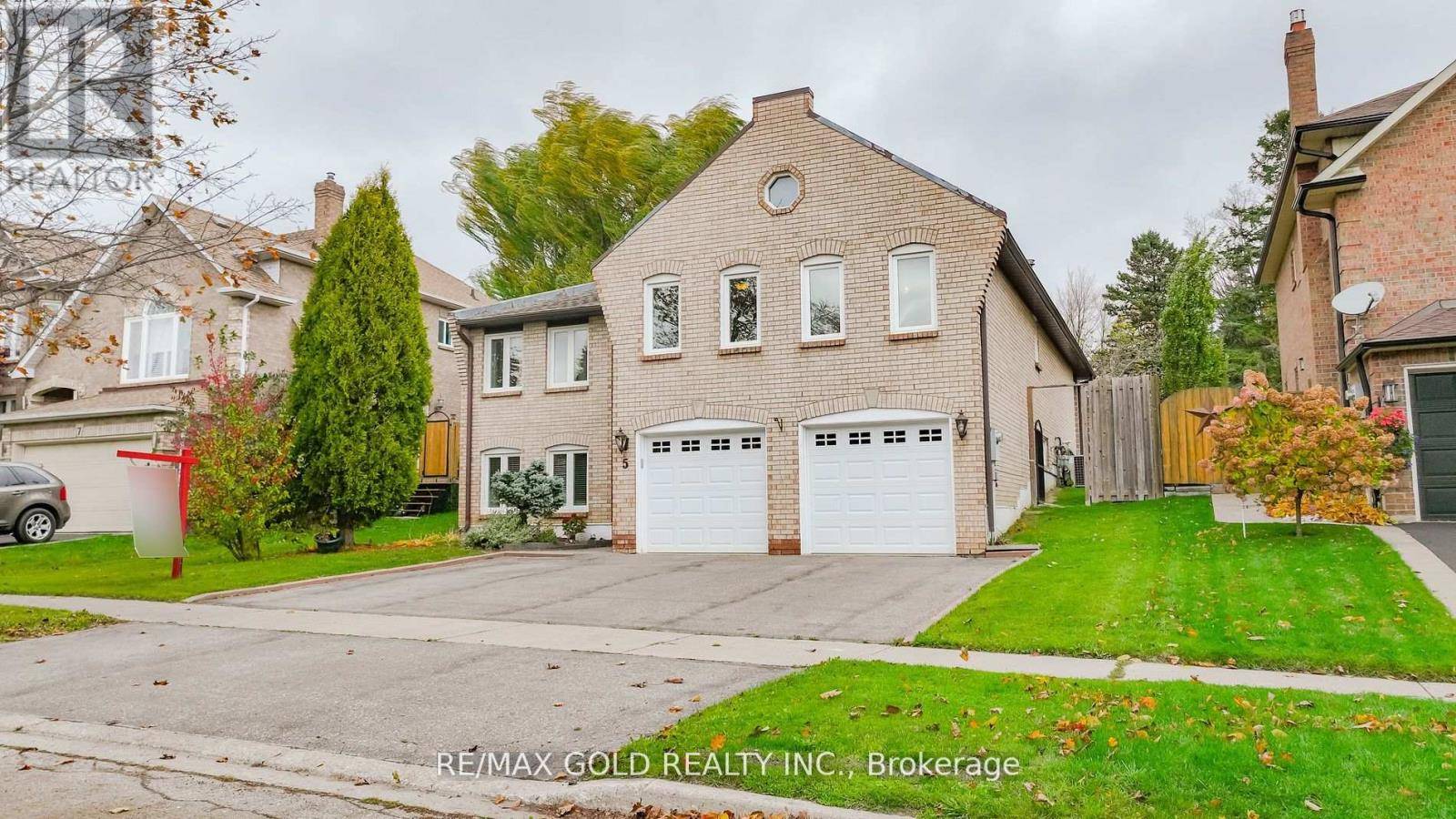 Brampton (snelgrove), ON L6Z3J2,5 HACIENDA COURT