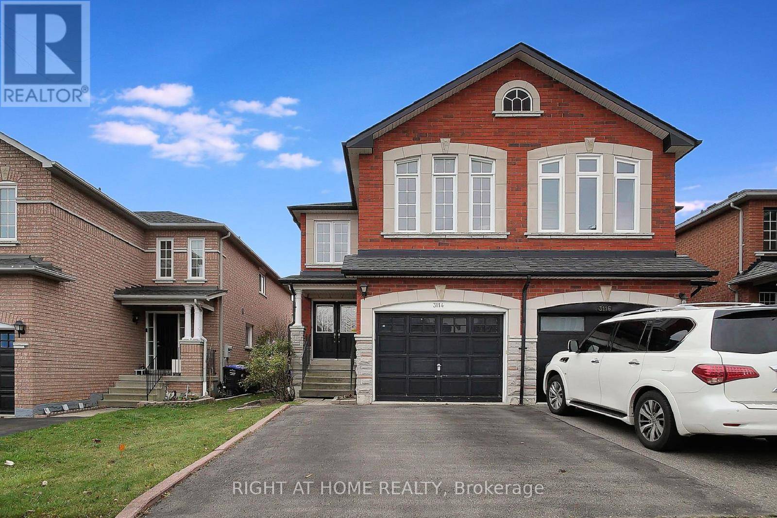 Mississauga (cooksville), ON L5B4J5,3114 WHEATSTONE AVENUE