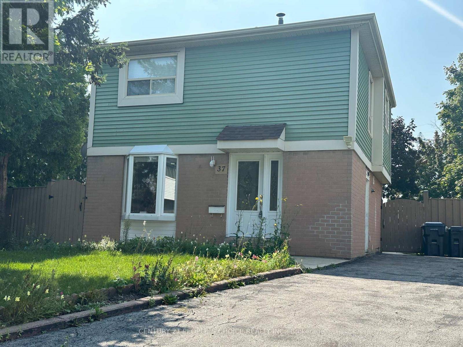 Toronto (west Humber-clairville), ON M9V4G3,37 Hun CRES #Bsmt