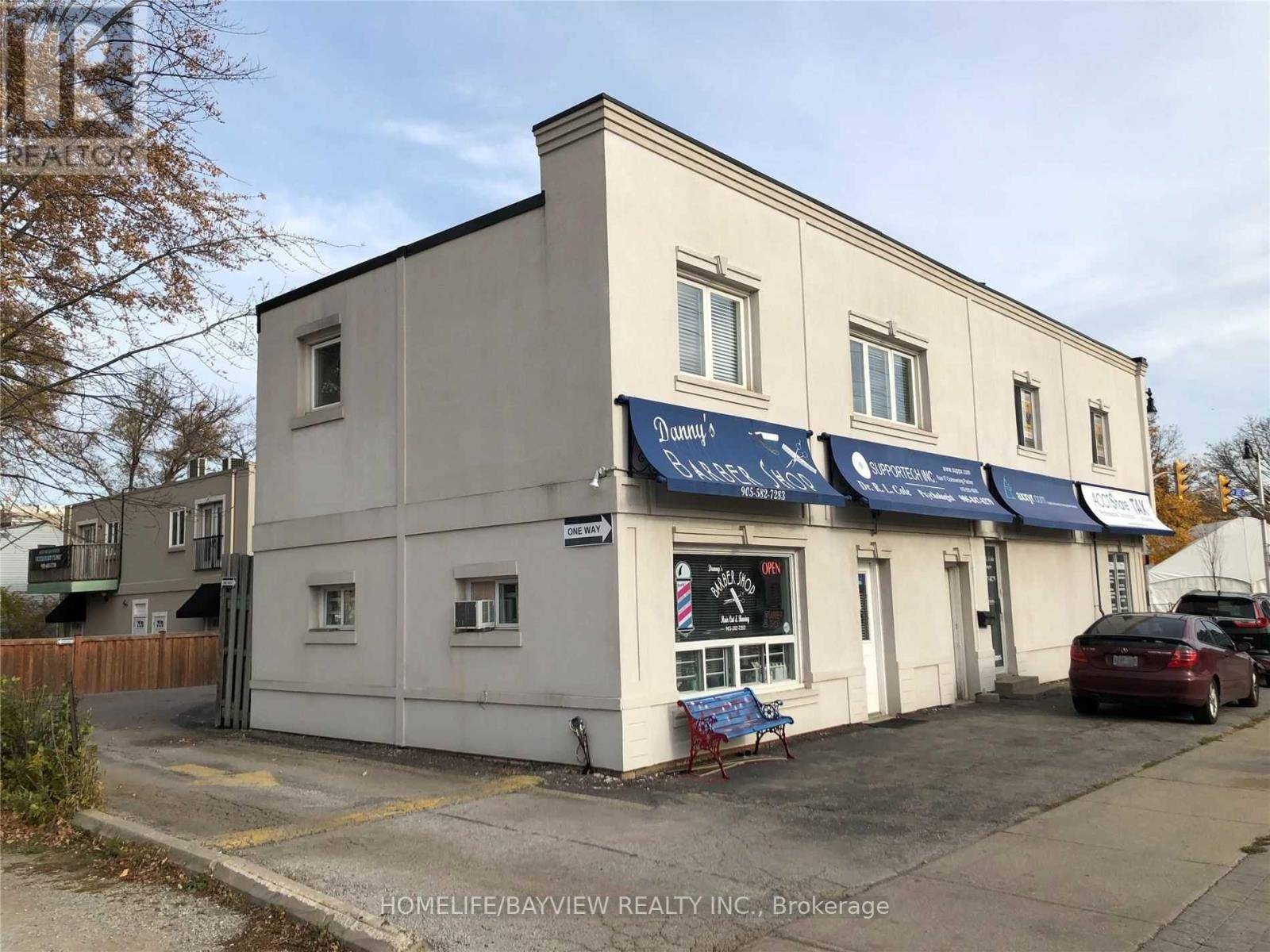 Oakville (bronte West), ON L6L1H4,2393 Lakeshore RD West #2nd FL