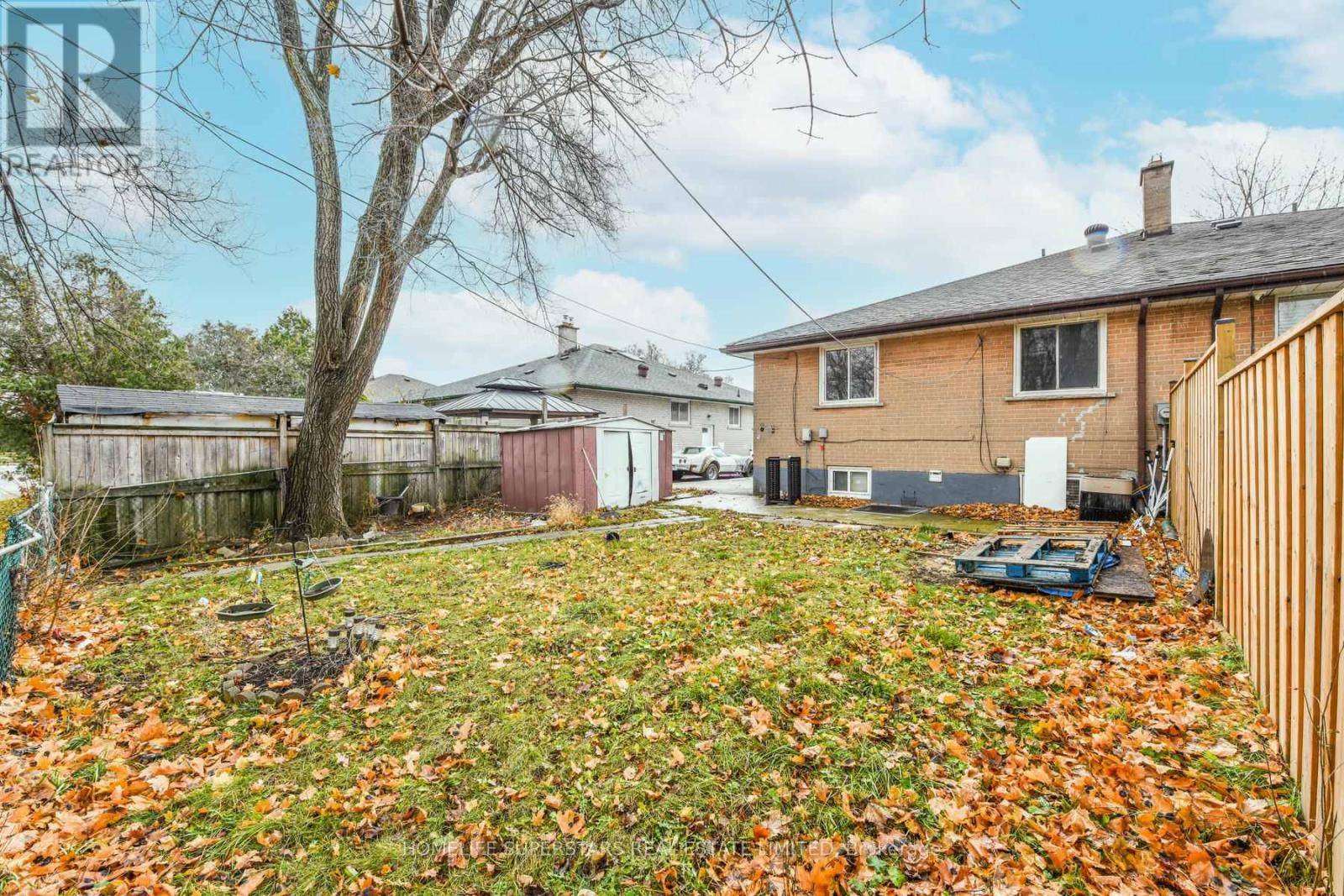 Brampton (avondale), ON L6T2N8,9 ALOMA CRESCENT