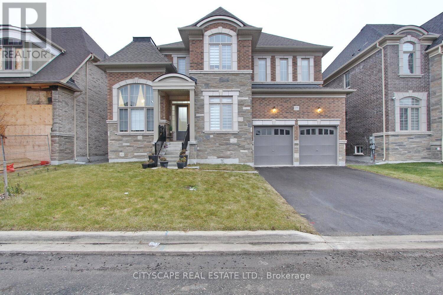 Brampton (vales Of Castlemore), ON L6P4R5,27 VALLEYWEST ROAD