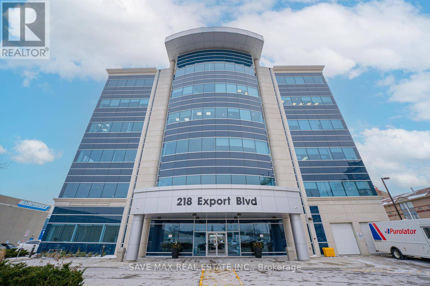 Mississauga (hurontario), ON L5T1Y4,218 Export BLVD #101