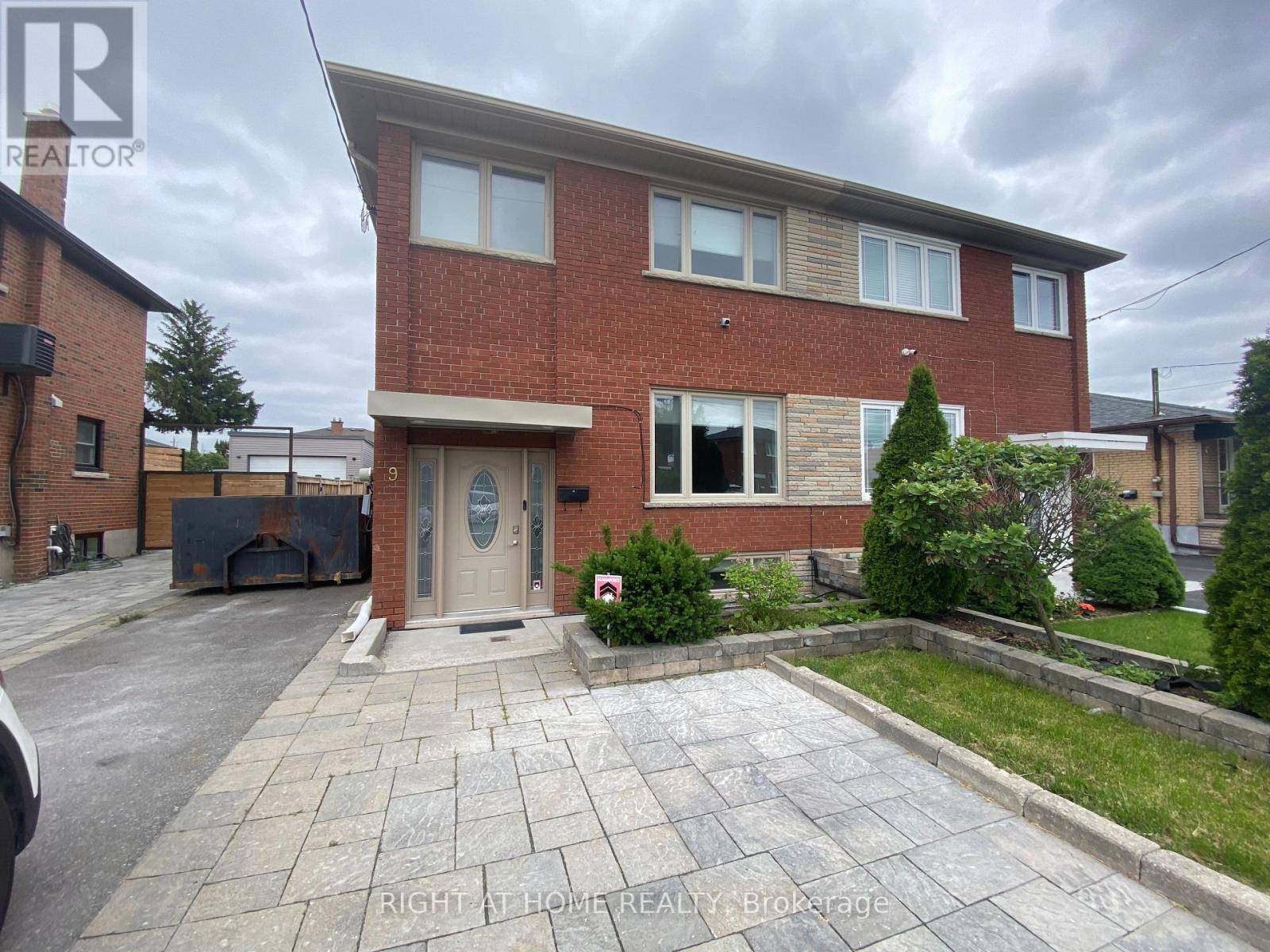 Toronto (glenfield-jane Heights), ON M3N1E7,9 Snowood CT #Bsmt