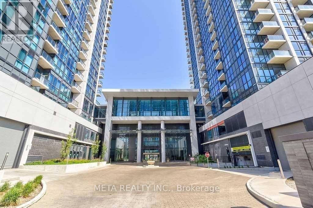 Mississauga (hurontario), ON L5R1B2,75 Eglinton AVE #201