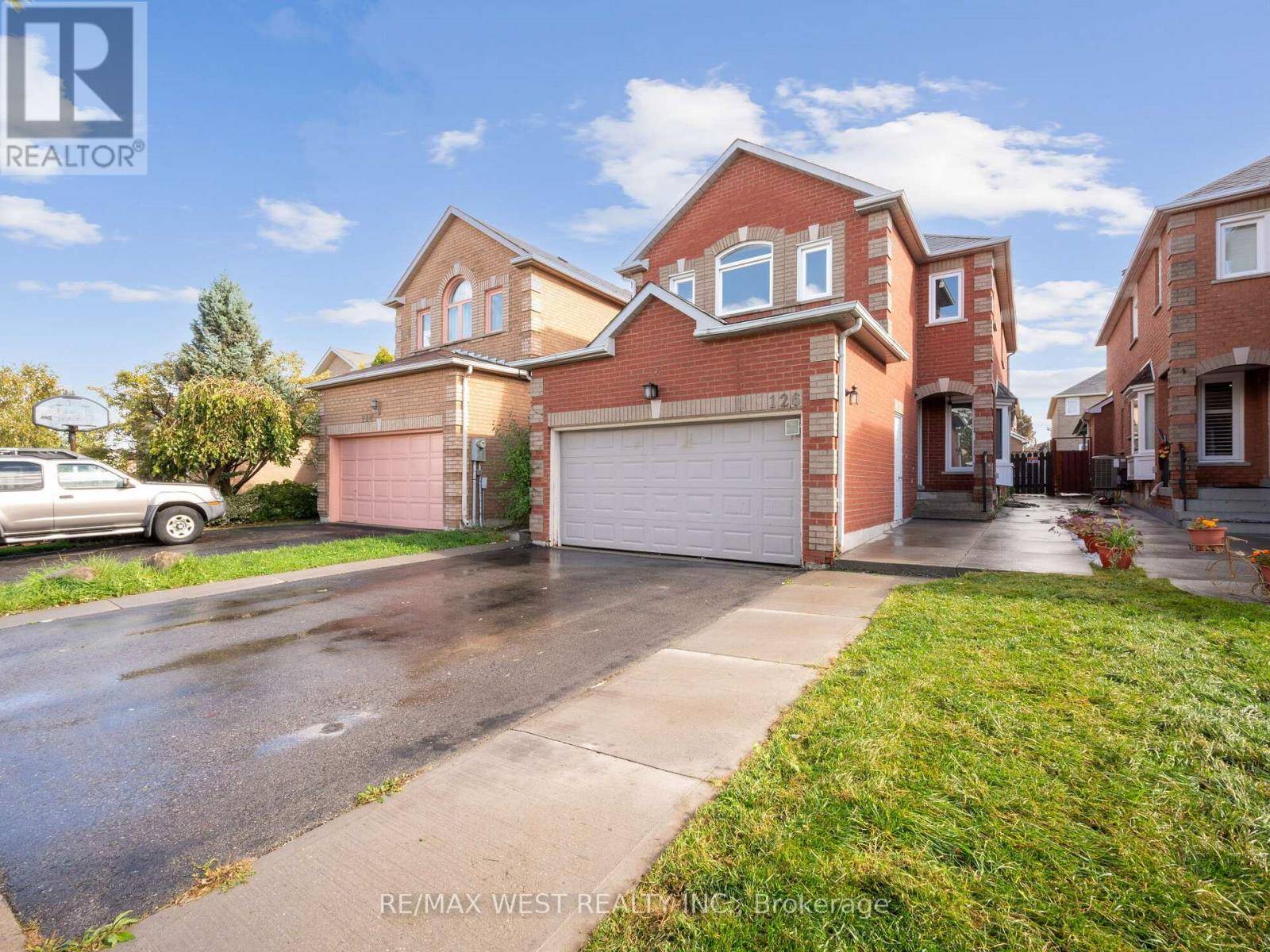 Brampton (heart Lake West), ON L6Z4A3,126 SANDMERE AVENUE