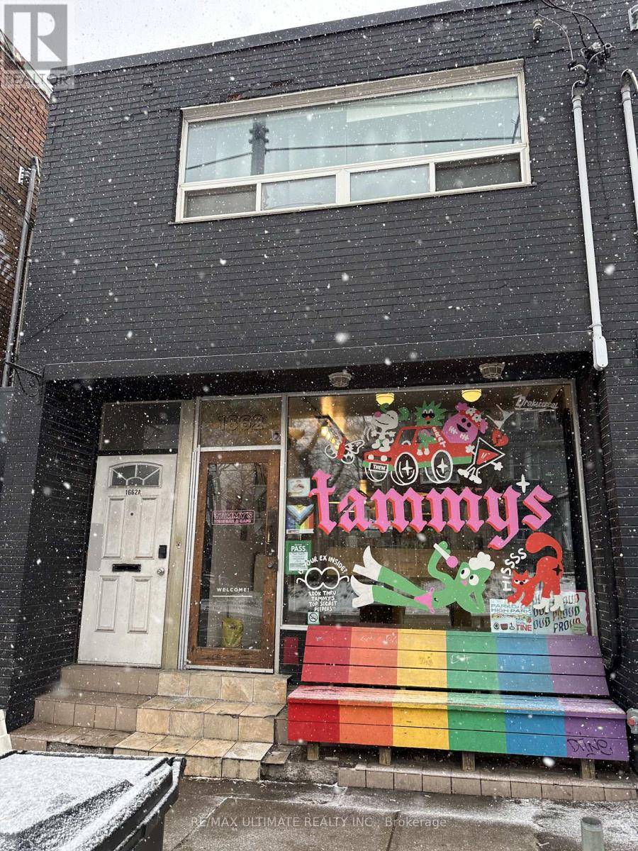 Toronto (south Parkdale), ON M6R1B2,1662 QUEEN STREET W