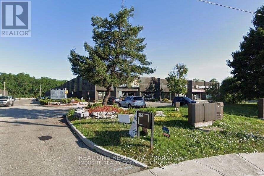 Oakville (qe Queen Elizabeth), ON L6M2V5,461 North Service RD ##B37
