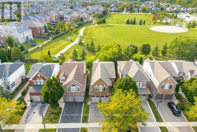 Mississauga (central Erin Mills), ON L5M5W4,2873 CARTWRIGHT CRESCENT