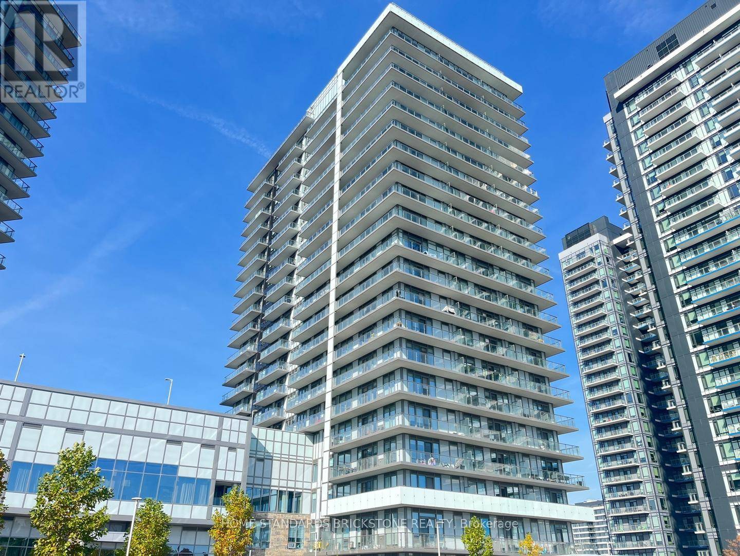 Mississauga (central Erin Mills), ON L5M0A8,4675 Metcalfe AVE #603