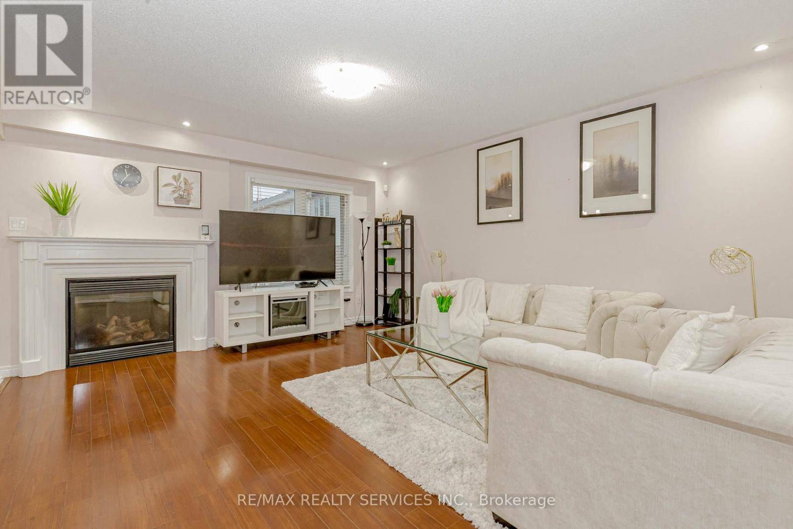 Oakville (bc Bronte Creek), ON L6M5H2,3120 HIGHBOURNE CRESCENT
