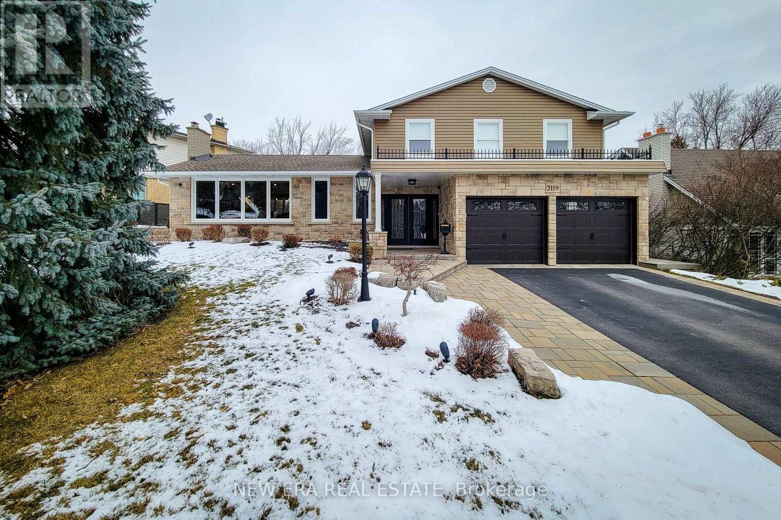 Burlington (tyandaga), ON L7P1P3,2119 AGINCOURT CRESCENT