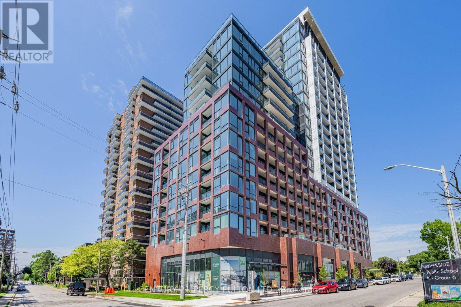 Mississauga (port Credit), ON L5H1T4,28 Ann ST #606