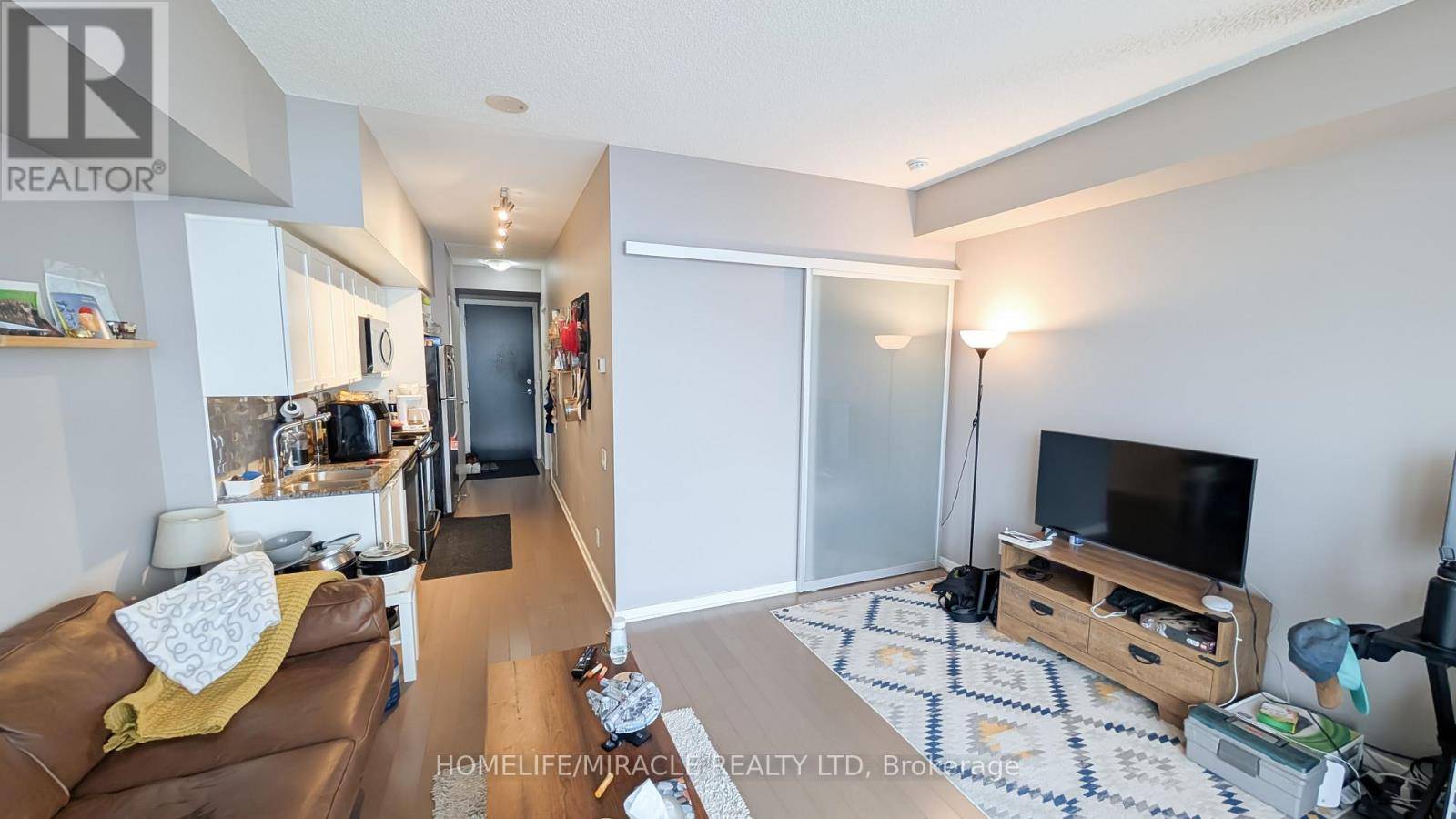 Toronto (high Park-swansea), ON M6S5B5,105 The Queensway #3012