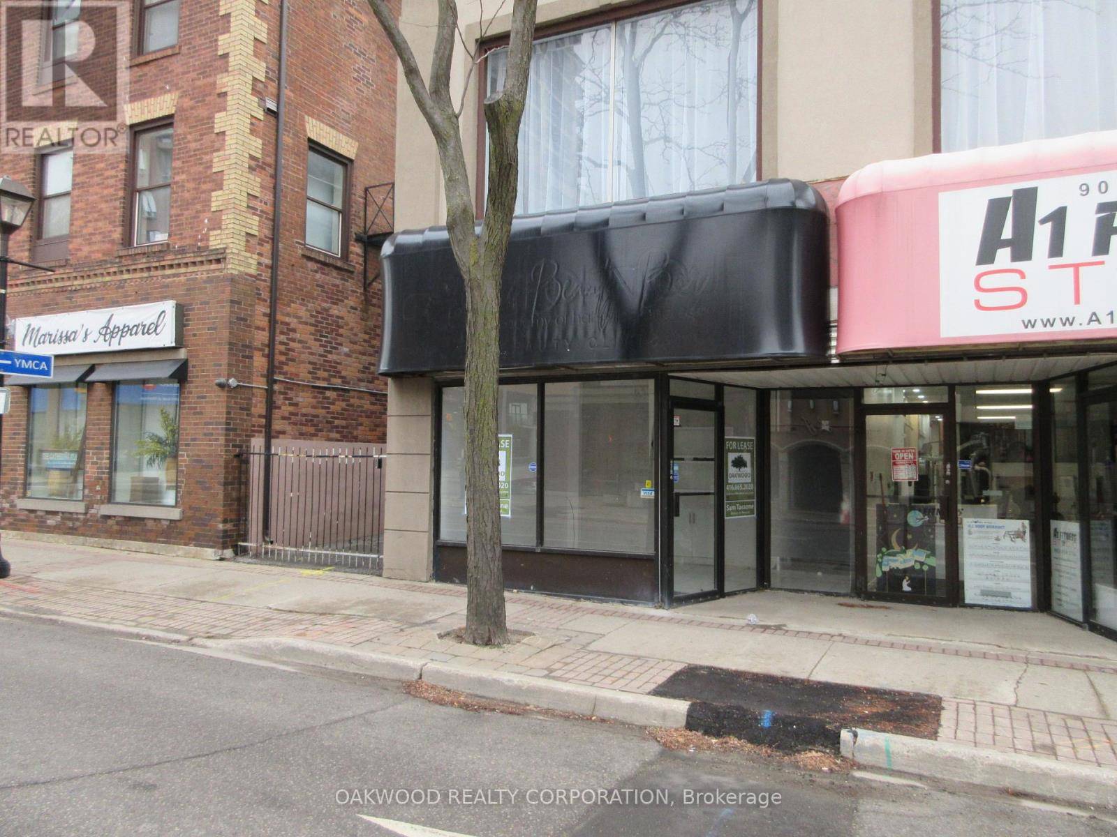 Brampton (downtown Brampton), ON L6Y1L9,47 QUEEN ST East #A
