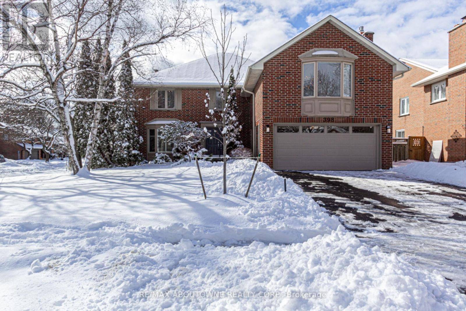 Oakville (eastlake), ON L6J6H9,398 BARCLAY CRESCENT