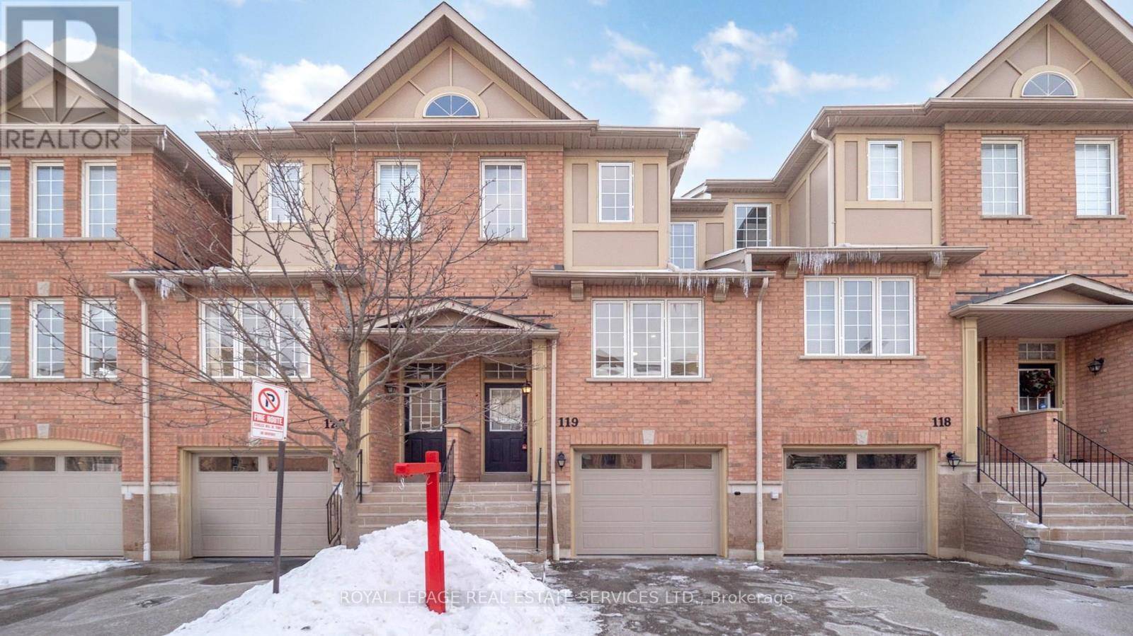 Mississauga (east Credit), ON L5V2R9,5055 Heatherleight AVE #119