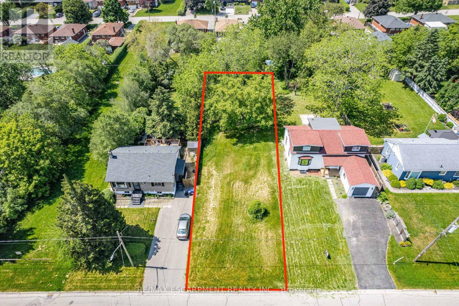 Burlington (mountainside), ON L7P2L1,1142 FISHER AVENUE