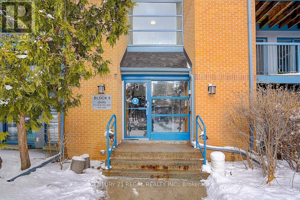 Mississauga (hurontario), ON L4Z3L2,95 Trailwood DR #934