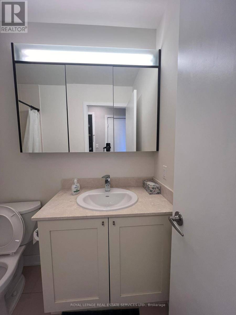 Mississauga (city Centre), ON L5B0E9,4070 Confederation Pkwy #1005