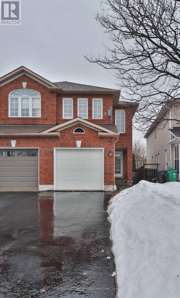 Mississauga (east Credit), ON L5V2N3,1229 FOXGLOVE PLACE