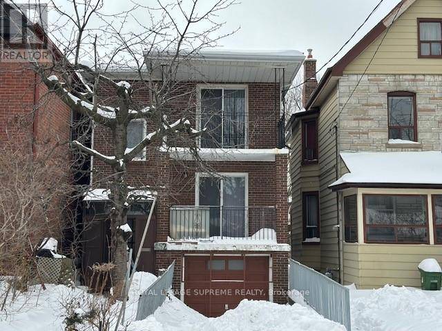 Toronto (dovercourt-wallace Emerson-junction), ON M6H2T9,452 DELAWARE AVENUE
