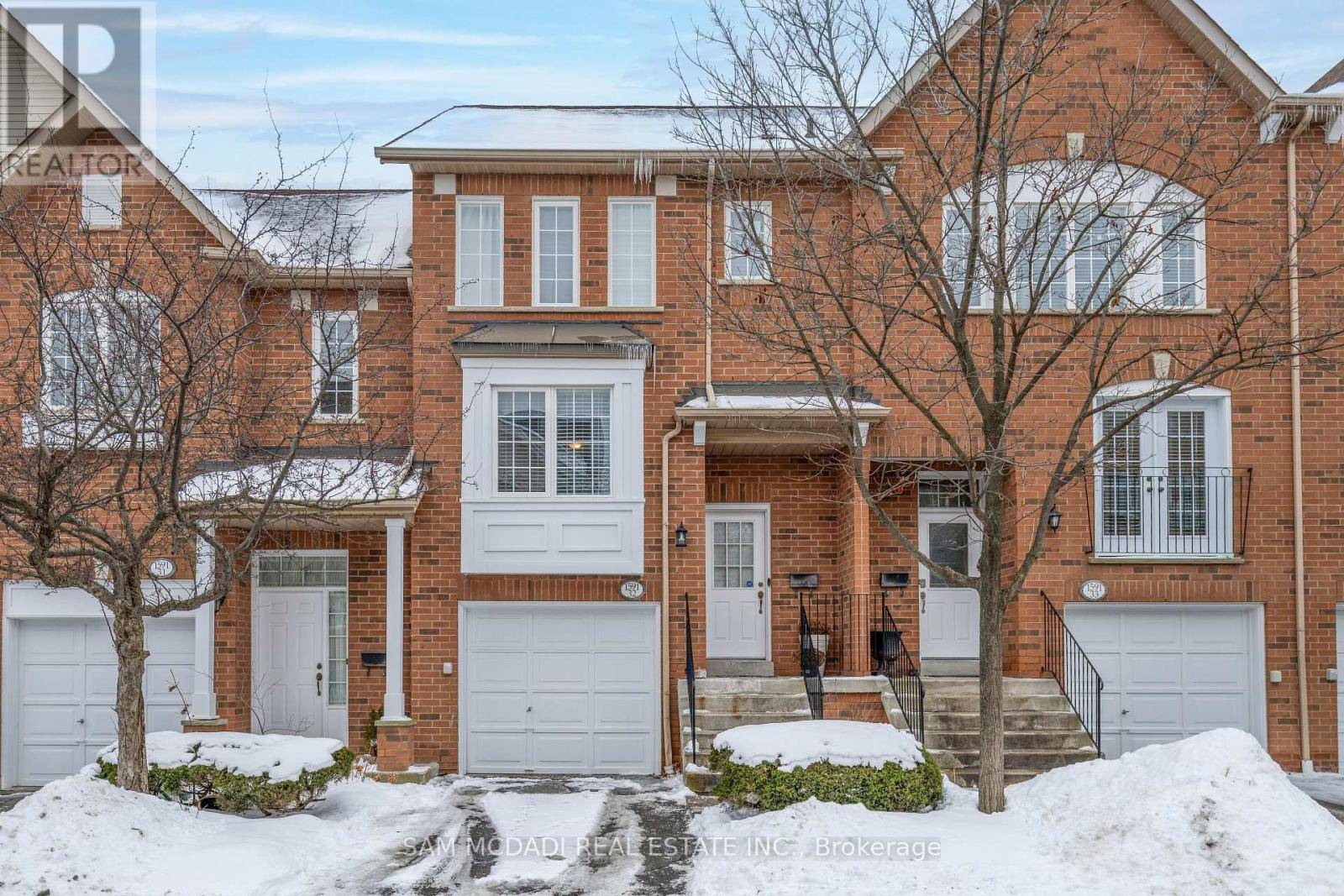 Mississauga (east Credit), ON L5M6G1,1591 South Parade CT #32