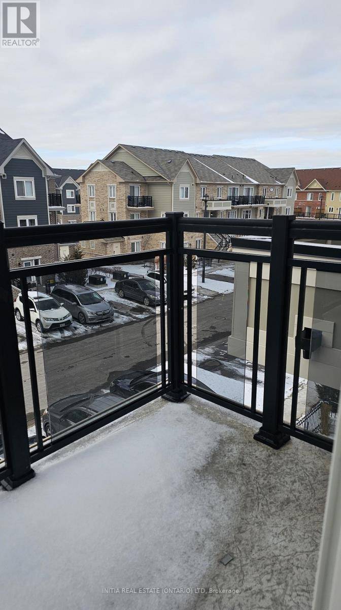 Brampton (sandringham-wellington), ON L6R3Y7,250 Northwest Sunny Meadow BLVD #101