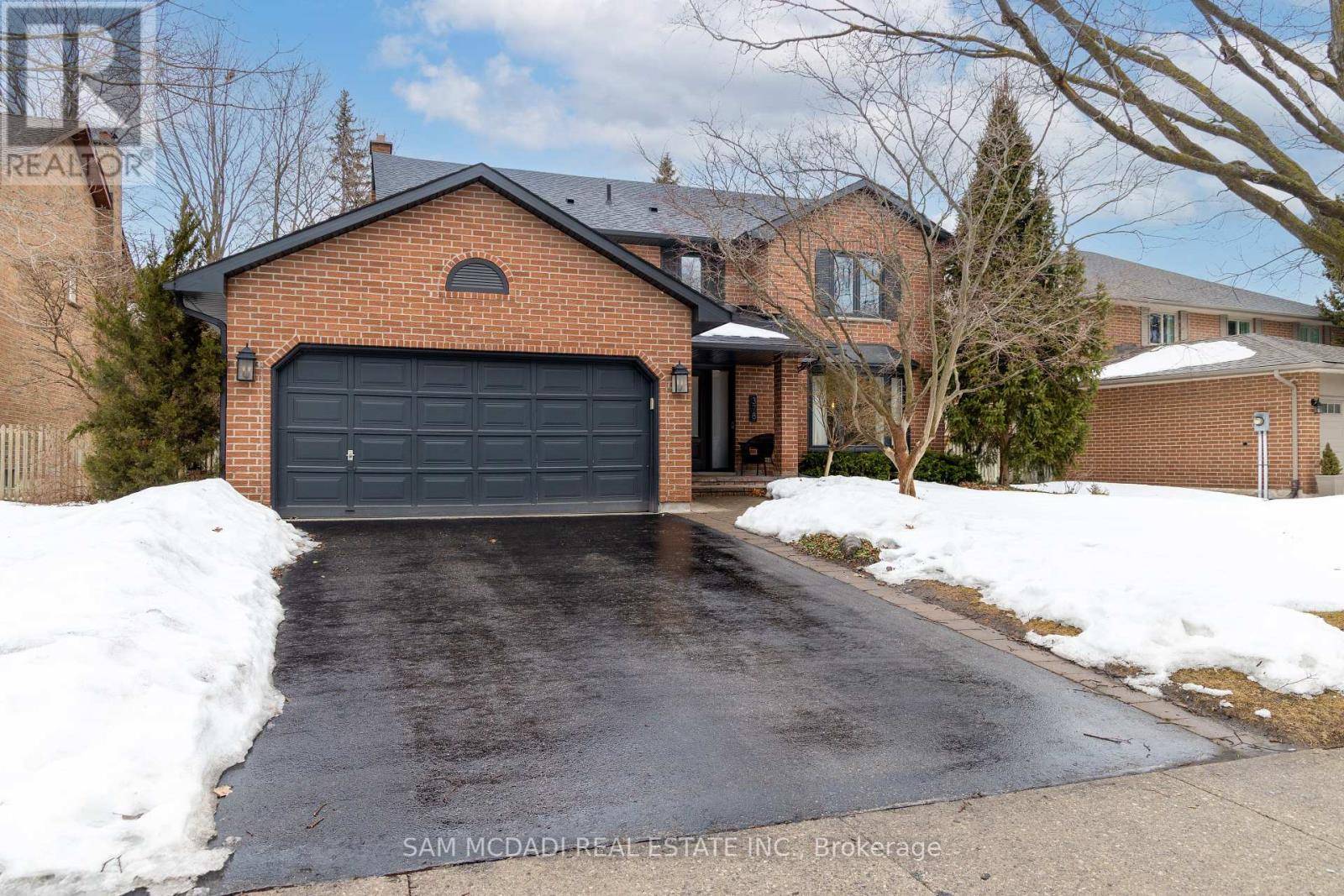 Oakville (1006 - Fd Ford), ON L6J6H4,378 ASPEN FOREST DRIVE