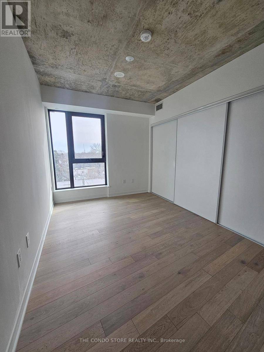 Toronto (junction Area), ON M6P1X9,2625 Dundas ST West #516