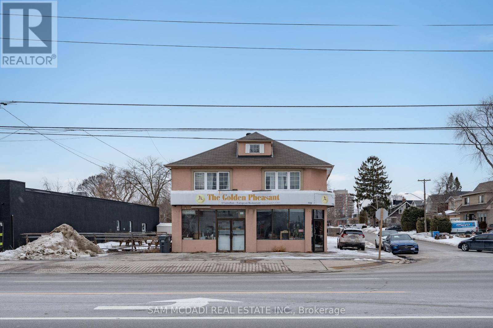 Mississauga (lakeview), ON L5G1J7,733-735 LAKESHORE ROAD E