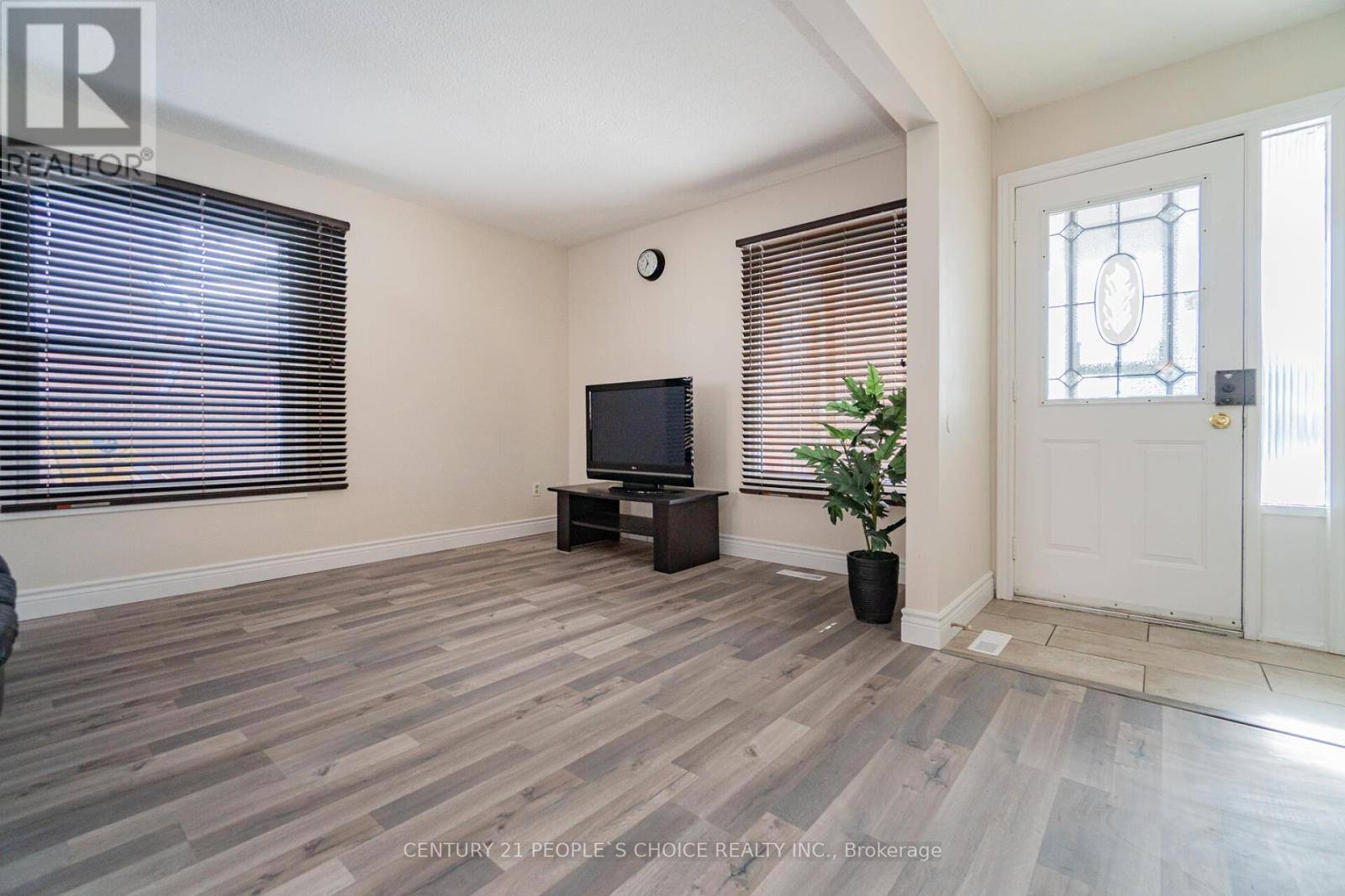 Brampton (heart Lake), ON L6Z2A8,62 Aurora PL #Upper