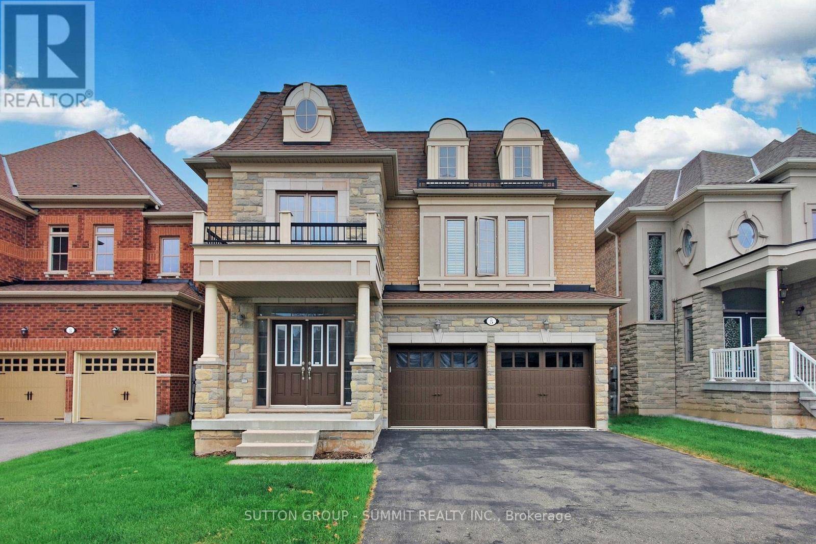 Brampton (credit Valley), ON L6X0X8,5 INGLEBOROUGH DRIVE