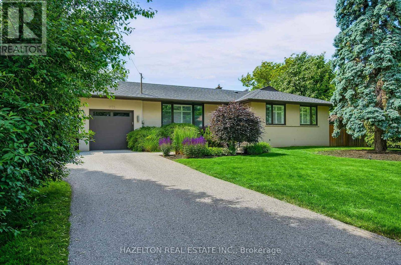 Oakville (wo West), ON L6L2S9,1171 TISDALE STREET