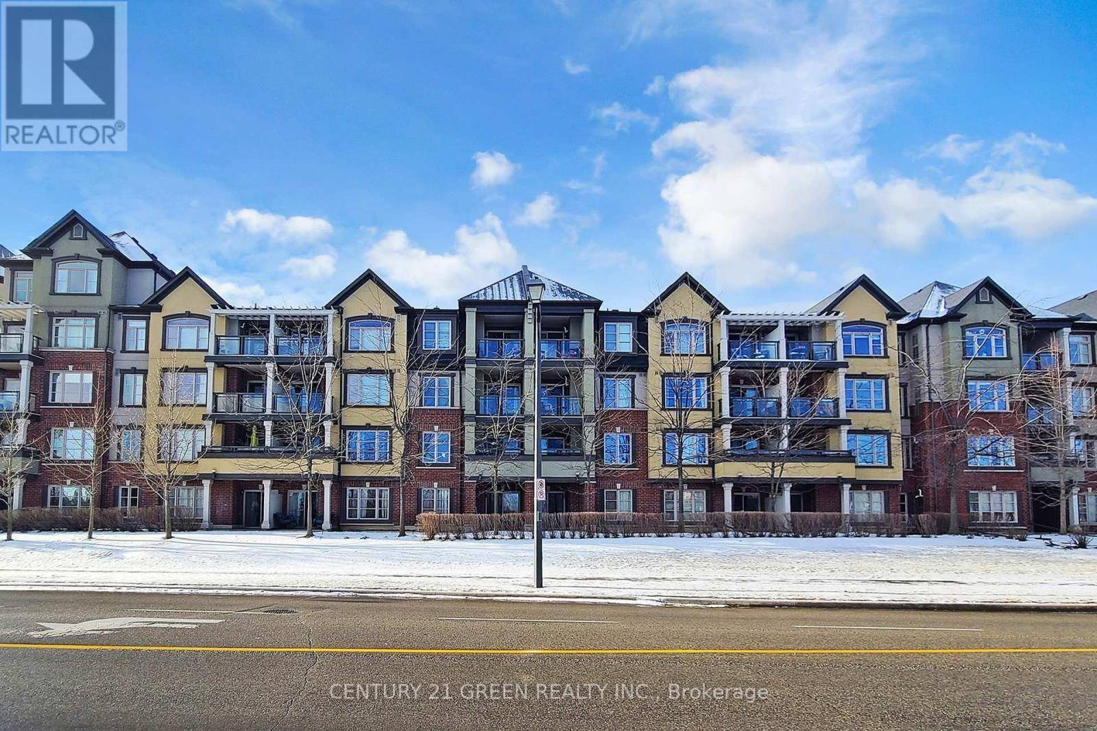 Burlington (alton), ON L7M0G9,3060 Rotary WAY #215