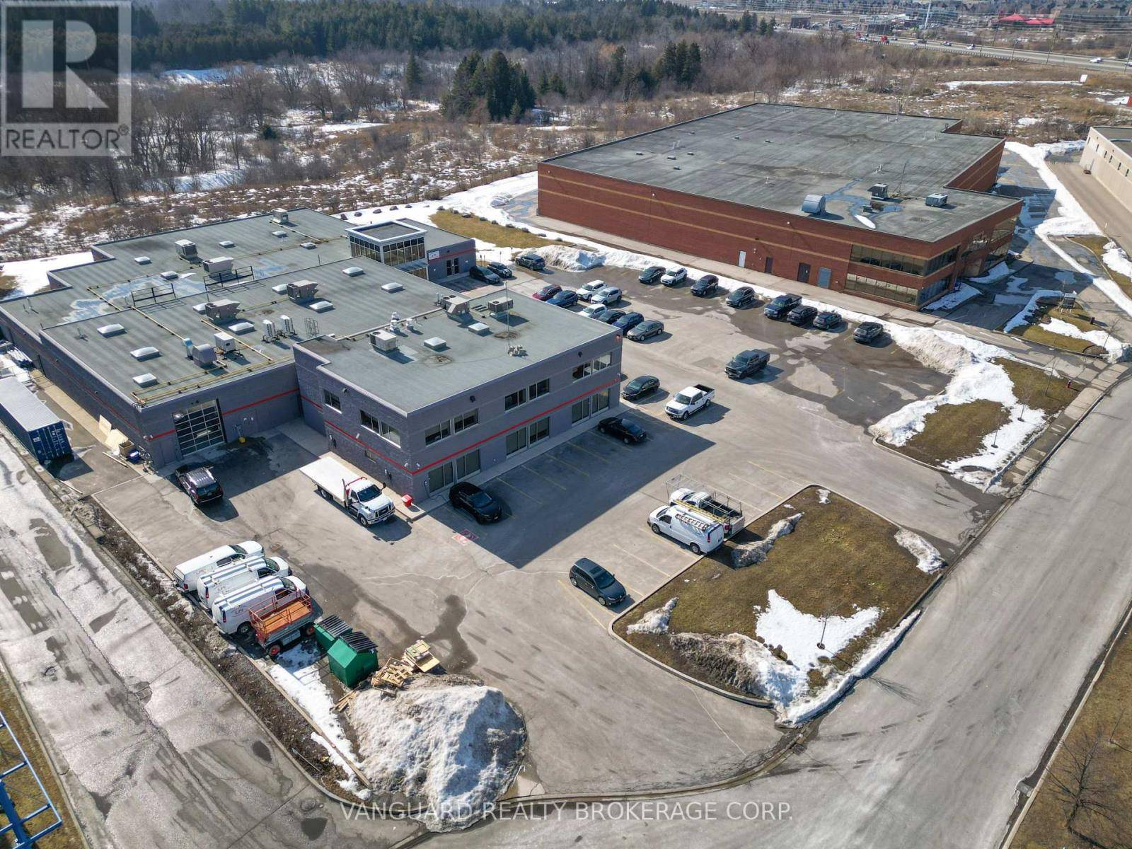 Brampton (brampton East), ON L6T5B7,14 Abacus RD #2nd