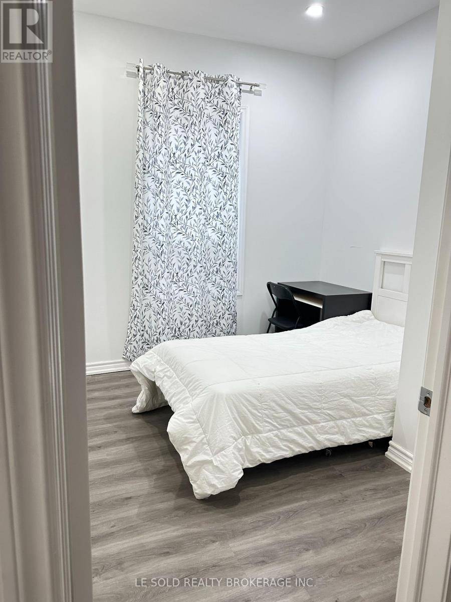 Toronto (dovercourt-wallace Emerson-junction), ON M6H2T7,281 Hallam ST ##1 BDRM