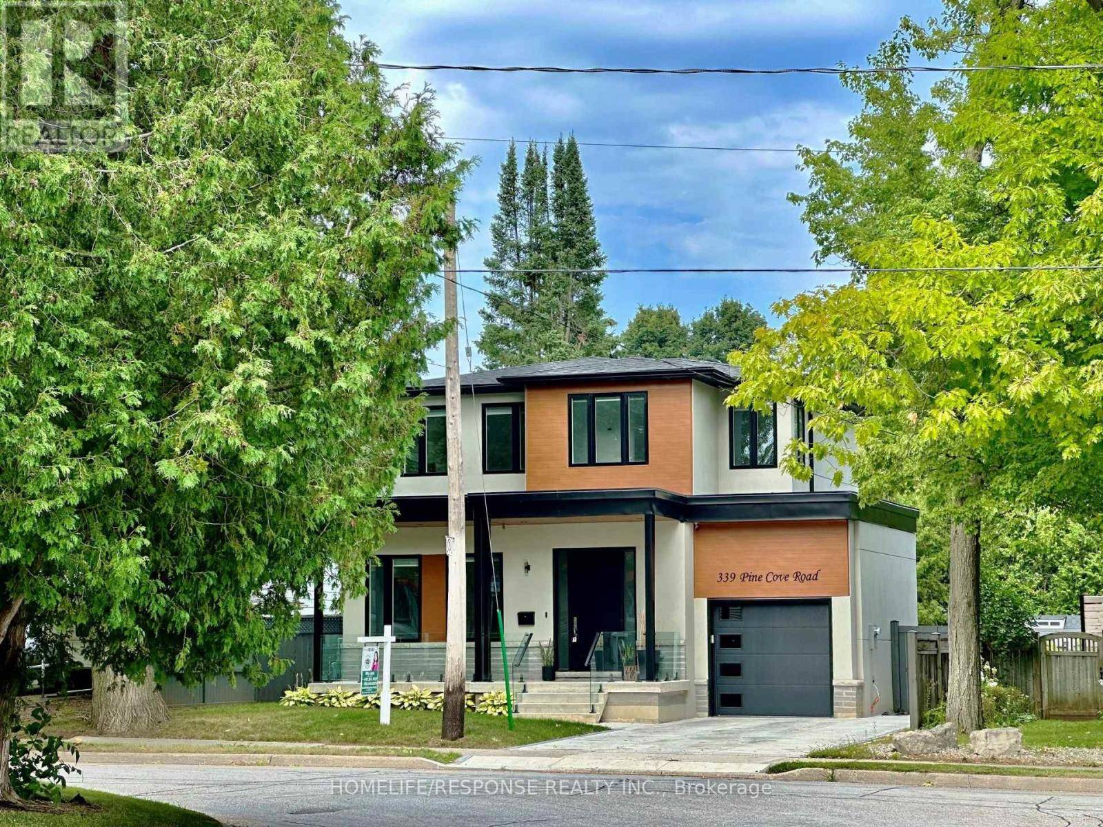 Burlington (roseland), ON L7N1W4,339 PINE COVE ROAD