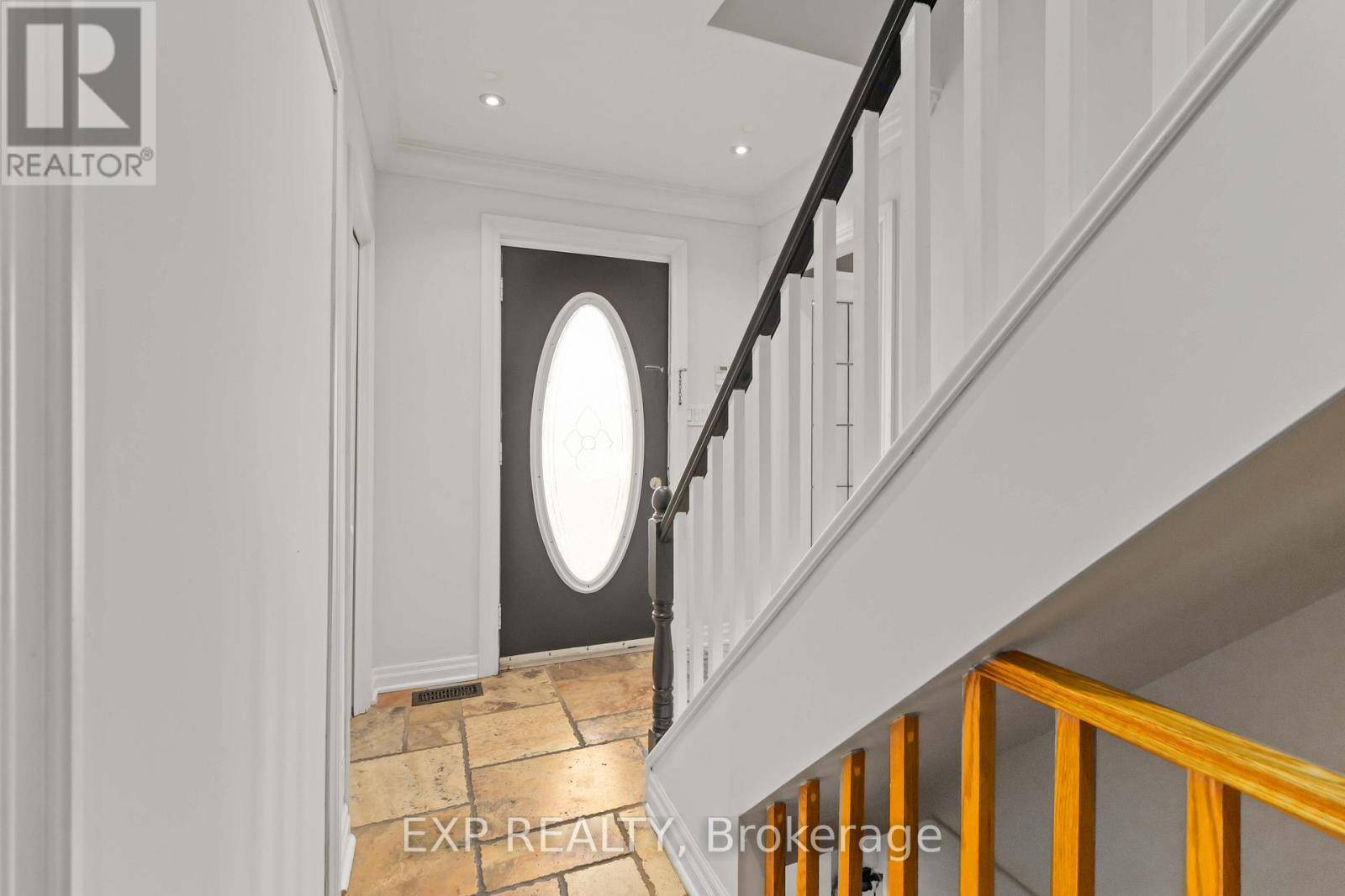 Mississauga (lakeview), ON L4Y1P2,2065 WESTFIELD DRIVE