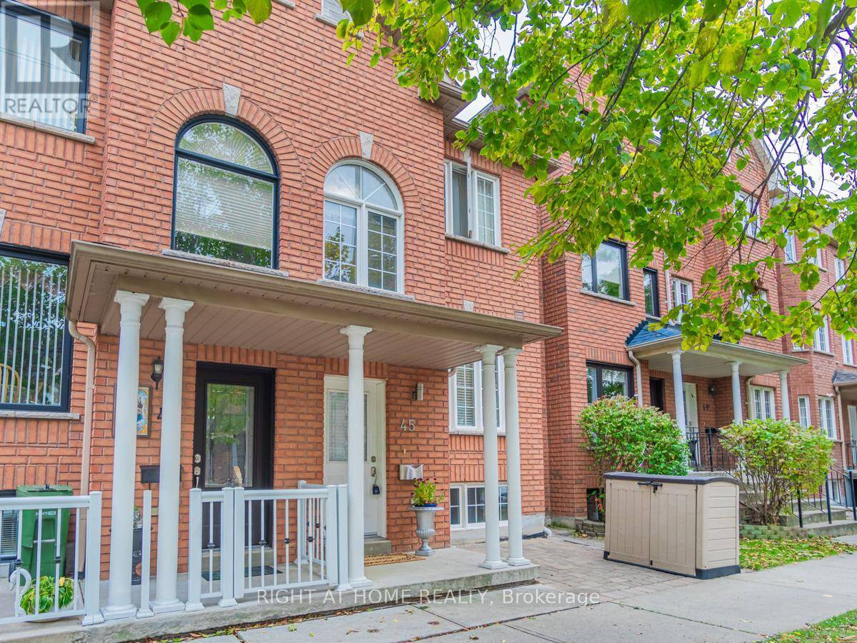 Toronto (weston-pellam Park), ON M6N5G1,45 RUTLAND STREET