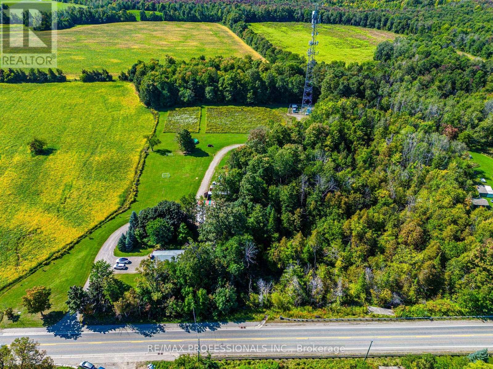 Halton Hills (rural Halton Hills), ON L7G4S4,13908 TRAFALGAR ROAD