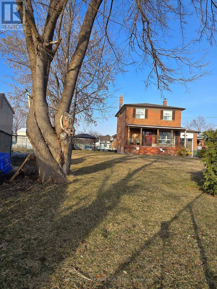 Mississauga (malton), ON L4T3M4,35 YORK STREET