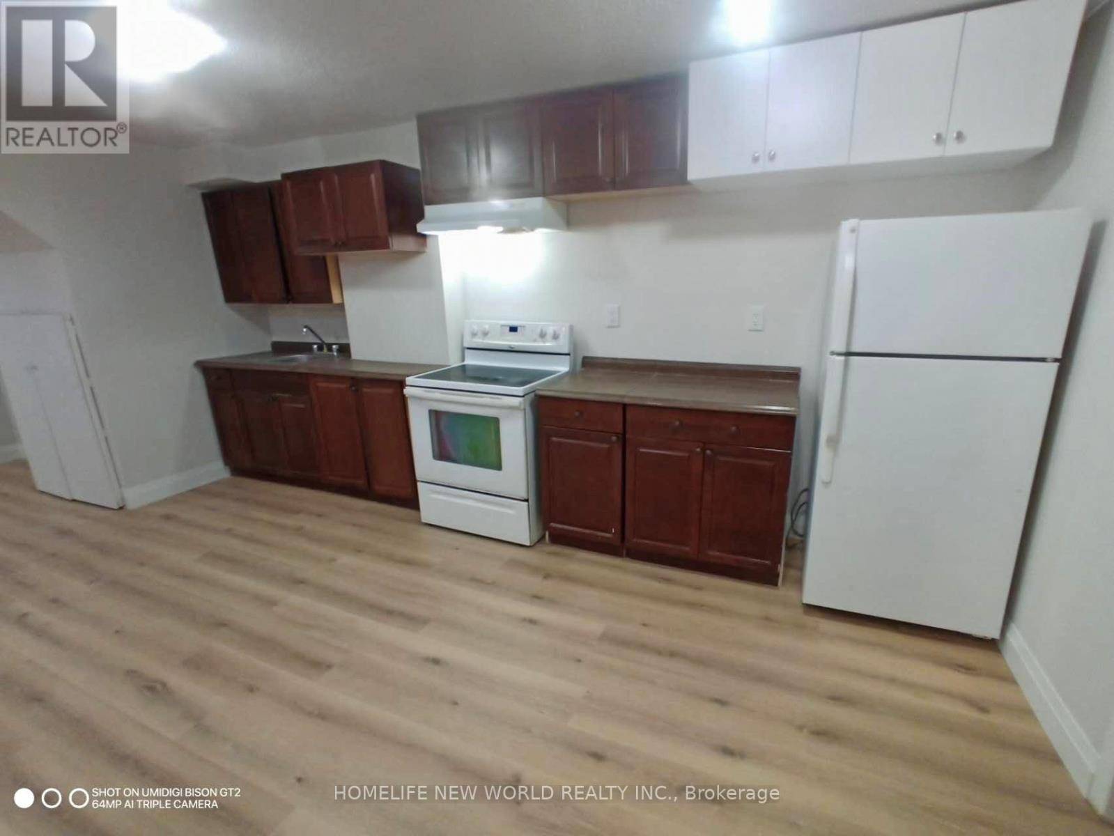 Mississauga (central Erin Mills), ON L5M5L9,5975 Leeside CRES #Lower
