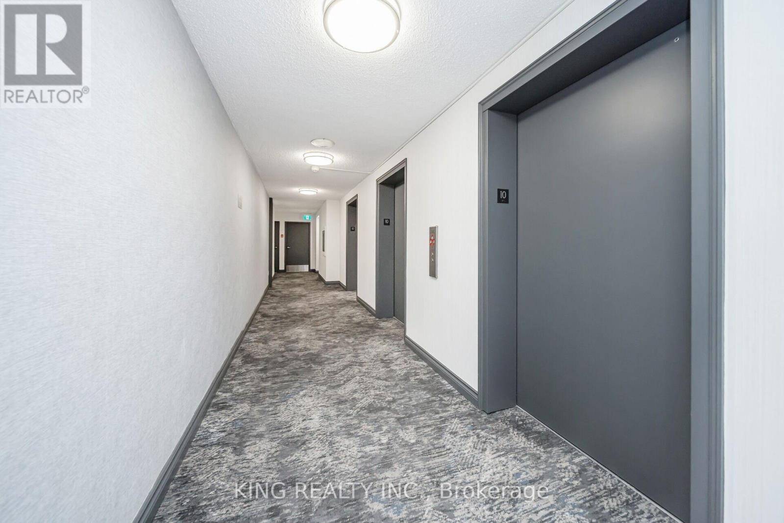 Mississauga (city Centre), ON L5B3Z4,250 Webb DR #1018